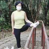 港大瑜珈褲美女